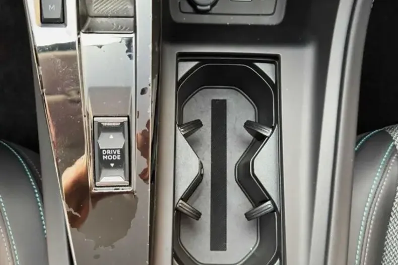 Peugeot 308 din 2022 cu 78.000 km - oferta PEU100152 - foto 4