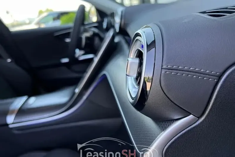 Mercedes-Benz 300 din 2024 cu 10.000 km - oferta MER102513 - foto 5