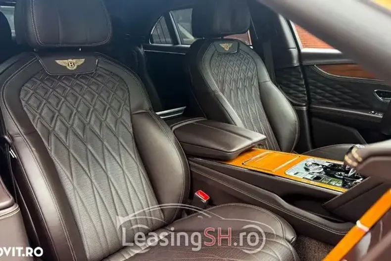 Bentley Flying Spur din 2022 cu 52.425 km - oferta BEN93972 - foto 4