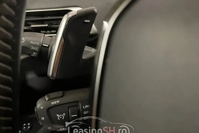 Peugeot 5008 din 2021 cu 157.945 km - oferta PEU102988 - foto 3