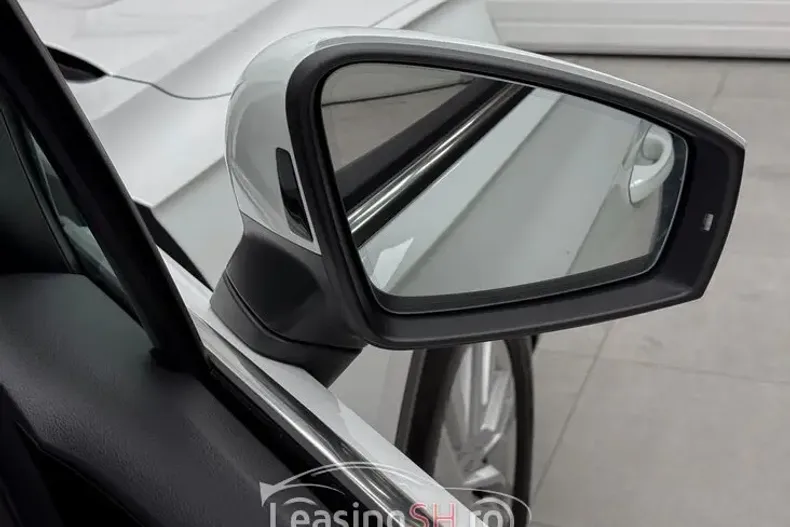 Volkswagen Touareg din 2019 cu 142.000 km - oferta VOL95356 - foto 19