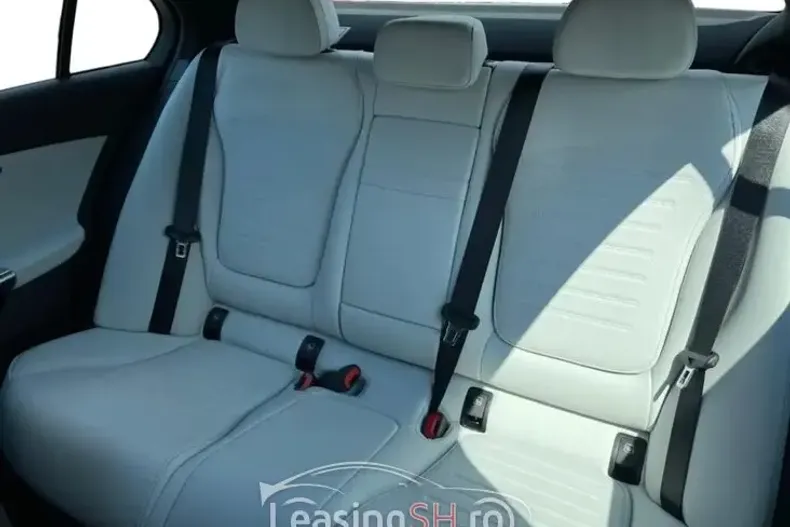 Mercedes-Benz 300 din 2024 cu 10.984 km - oferta MER99699 - foto 13