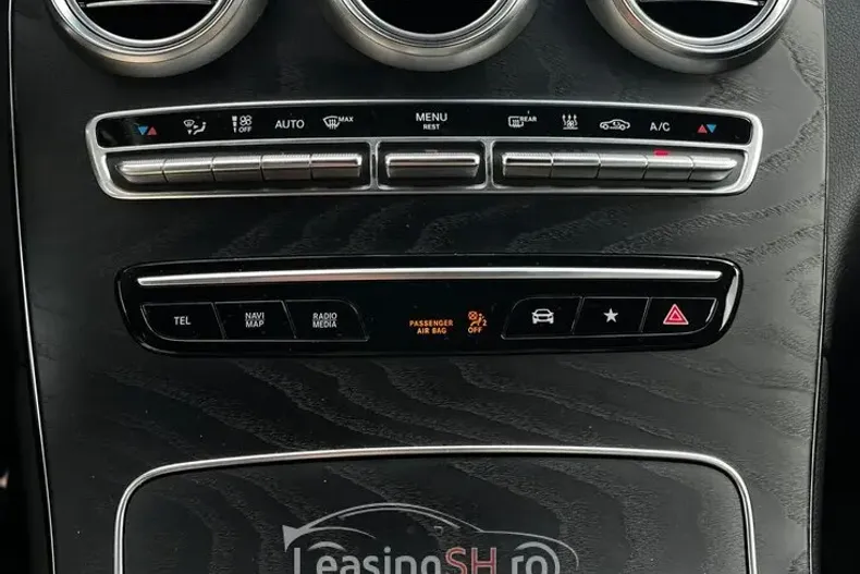 Mercedes-Benz 300 din 2020 cu 107.100 km - oferta MER103126 - foto 13