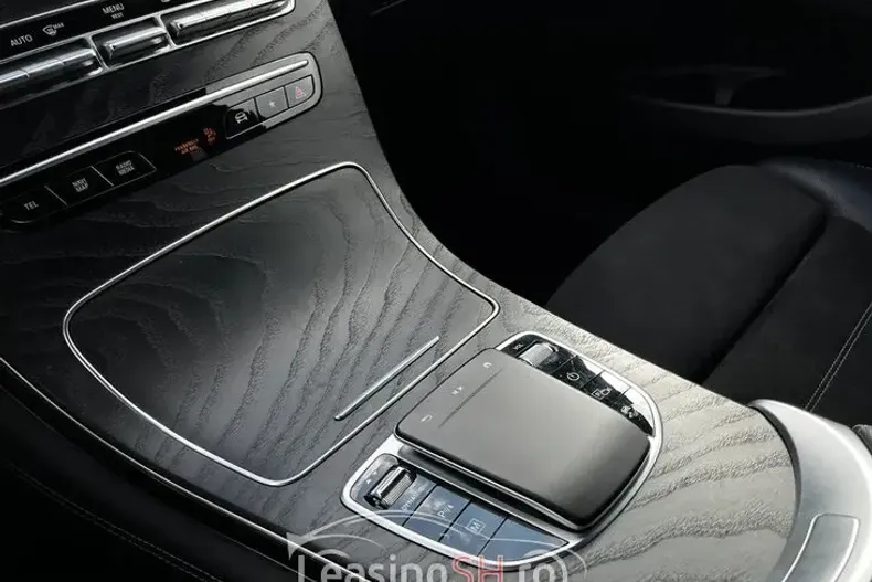 Mercedes-Benz 300 din 2020 cu 107.100 km - oferta MER103126 - foto 10