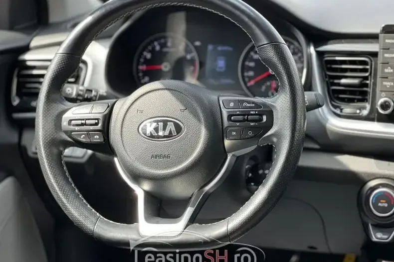 Kia Stonic din 2020 cu 49.895 km - oferta KIA102778 - foto 9