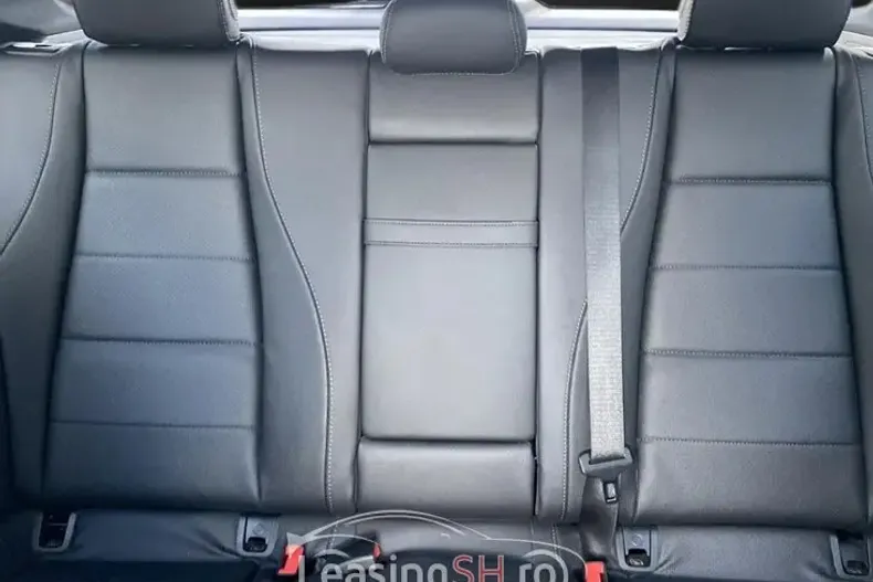 Mercedes-Benz 350 din 2021 cu 39.980 km - oferta MER99464 - foto 12