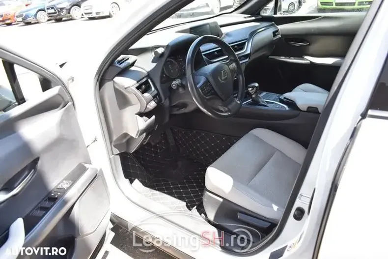 Lexus UX din 2019 cu 104.800 km - oferta LEX102672 - foto 18