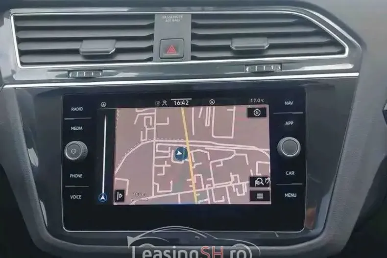 Volkswagen Tiguan din 2022 cu 96.000 km - oferta VOL102547 - foto 6