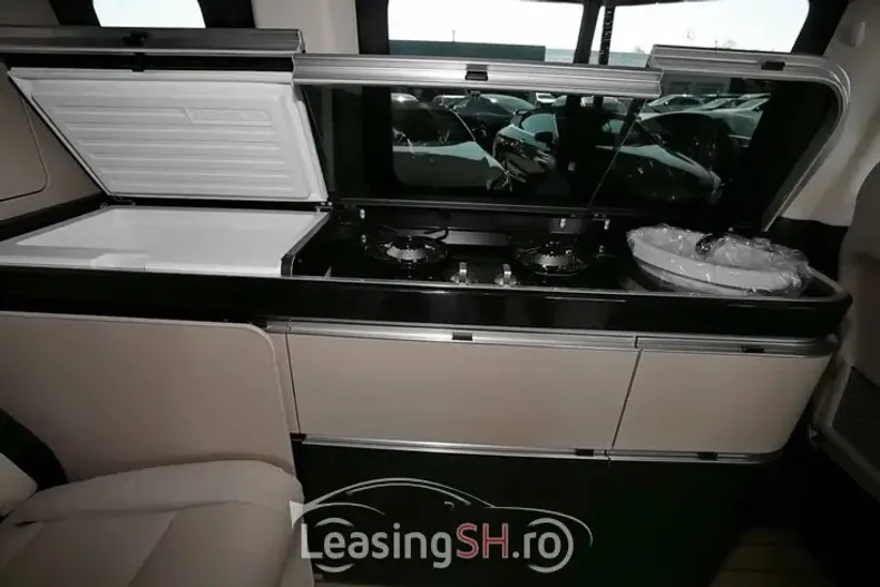 Mercedes-Benz 300 din 2023 cu 19.722 km - oferta MER99145 - foto 2