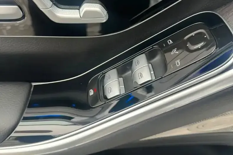 Mercedes-Benz 350 din 2021 cu 60.650 km - oferta MER99449 - foto 39