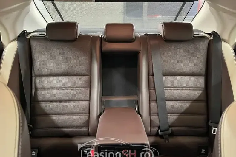 Lexus Seria IS din 2019 cu 168.046 km - oferta LEX103169 - foto 26