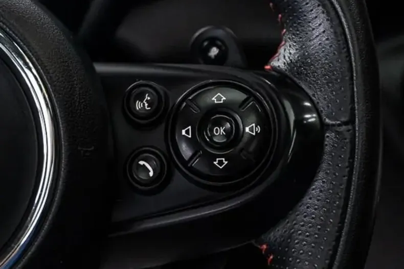 MINI Cooper S din 2019 cu 149.244 km - oferta MIN103221 - foto 34