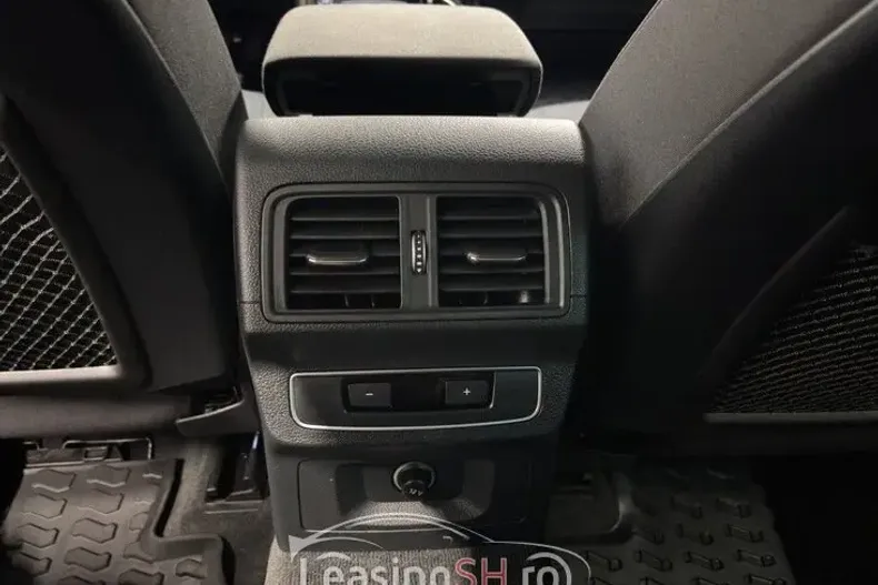 Audi Q5 din 2022 cu 43.929 km - oferta AUD102328 - foto 16