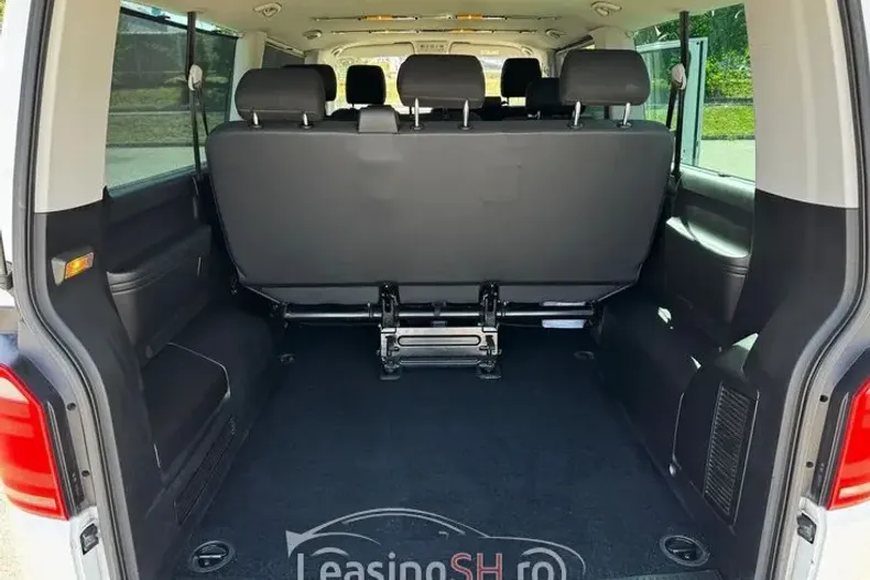 Volkswagen Caravelle din 2019 cu 102.606 km - oferta VOL102580 - foto 18