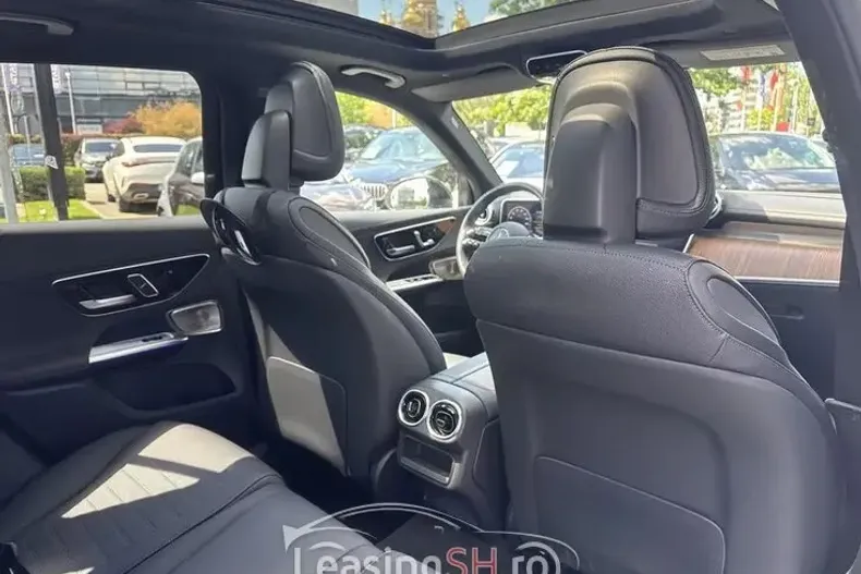 Mercedes-Benz 300 din 2023 cu 17.443 km - oferta MER101654 - foto 5