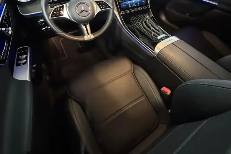 Mercedes-Benz 200 din 2023 cu 29.980 km - oferta MER96479 - foto 3