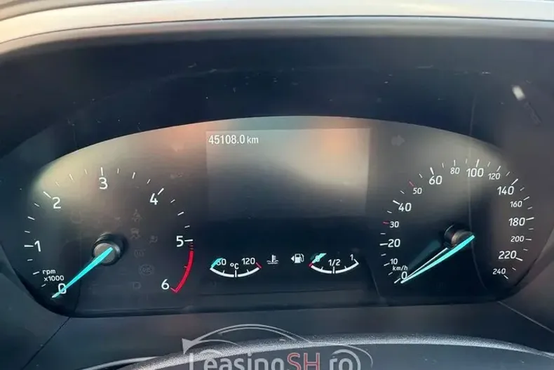 Ford Focus din 2021 cu 45.108 km - oferta FOR101834 - foto 3