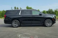 GMC Yukon din 2025 cu 15 km - oferta GMC100489 - foto 13