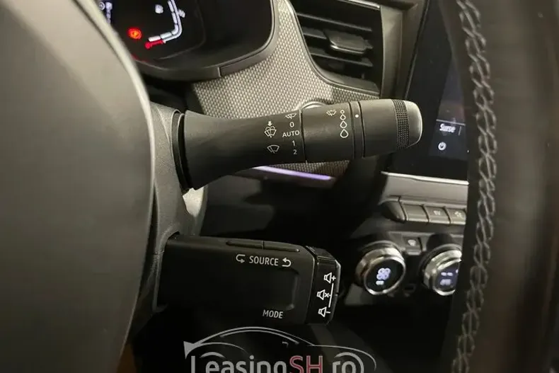 Renault Arkana din 2022 cu 88.482 km - oferta REN102750 - foto 18