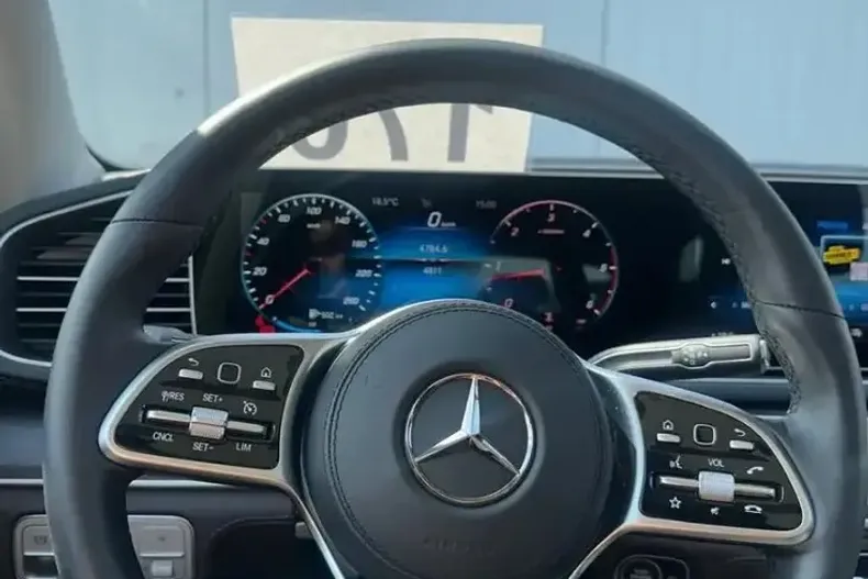 Mercedes-Benz 400 4M AMG-LINE DISTRONIC PANO HUD KEYLESS-GO din 2024 cu 5.950 km - oferta MER98557 - foto 32