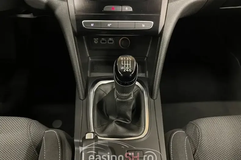 Renault Megane din 2023 cu 58.373 km - oferta REN102975 - foto 5