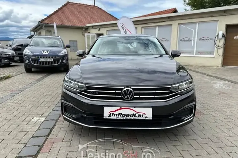 Volkswagen Passat din 2021 cu 144.876 km - oferta VOL101614 - foto 27