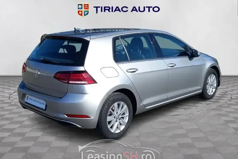 Volkswagen Golf din 2019 cu 72.596 km - oferta VOL102065 - foto 7