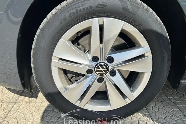 Volkswagen Golf din 2021 cu 166.000 km - oferta VOL103092 - foto 9