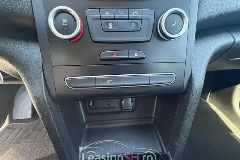 Renault Megane din 2021 cu 73.179 km - oferta REN100632 - foto 5