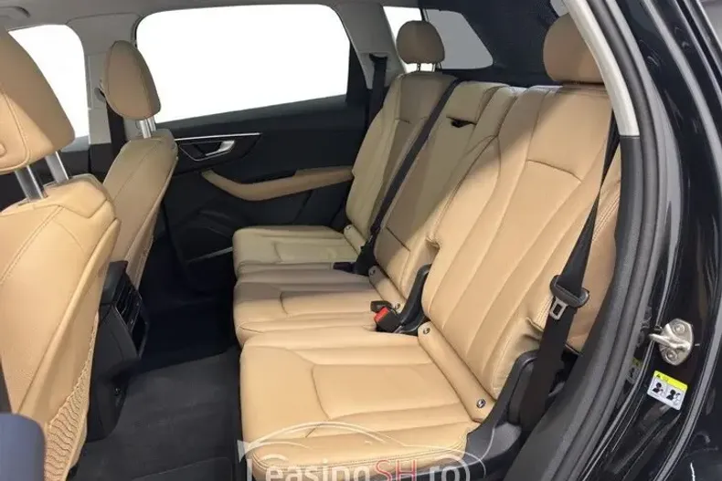Audi Q7 din 2024 cu 9.500 km - oferta AUD93920 - foto 5