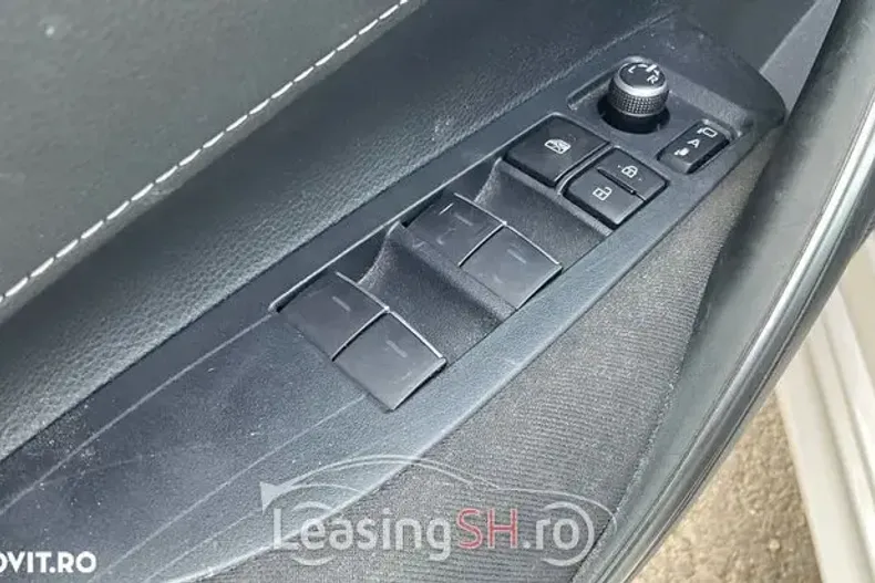 Toyota Corolla din 2020 cu 110.656 km - oferta TOY101161 - foto 26