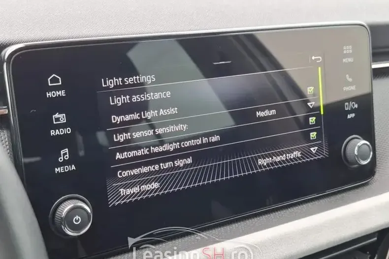 Skoda Kamiq din 2024 cu 30.222 km - oferta SKO103268 - foto 12