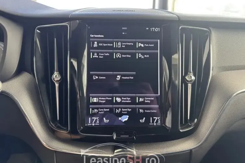 Volvo XC60 din 2020 cu 106.000 km - oferta VOL102401 - foto 11