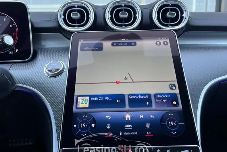 Mercedes-Benz 300 din 2024 cu 10.000 km - oferta MER102513 - foto 10