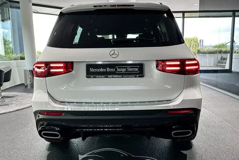 Mercedes-Benz 220 din 2024 cu 2.500 km - oferta MER98757 - foto 3