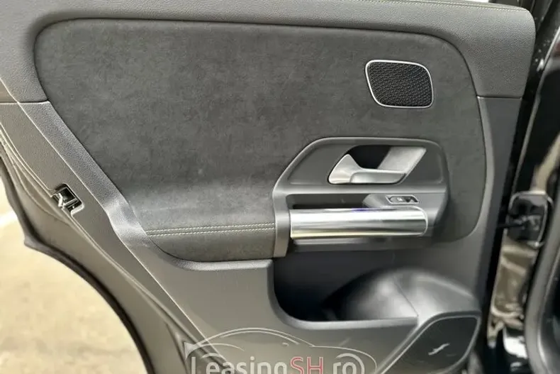 Mercedes-Benz 45 AMG din 2022 cu 9.900 km - oferta MER96369 - foto 4