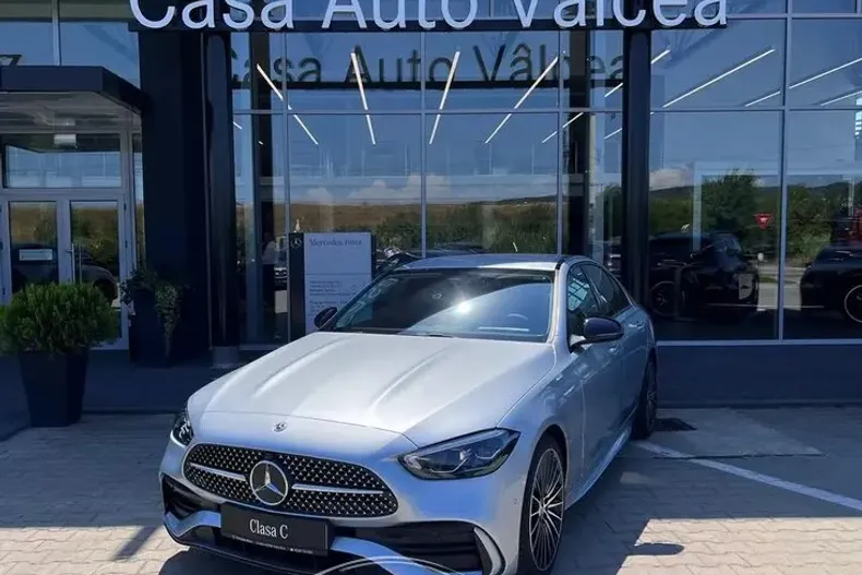 Mercedes-Benz 300 din 2024 cu 10.000 km - oferta MER102513 - foto 1