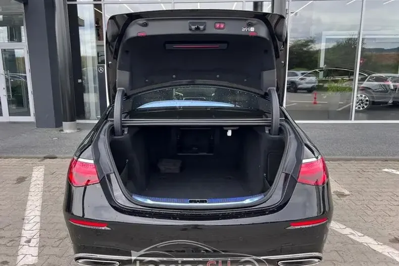 Mercedes-Benz 500 din 2025 cu 10 km - oferta MER100947 - foto 14