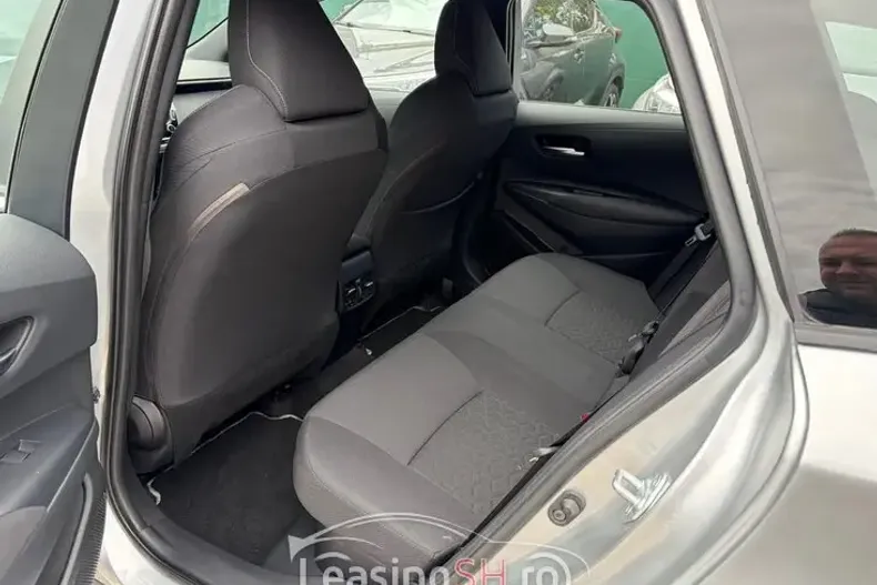 Toyota Corolla din 2022 cu 102.800 km - oferta TOY103275 - foto 10