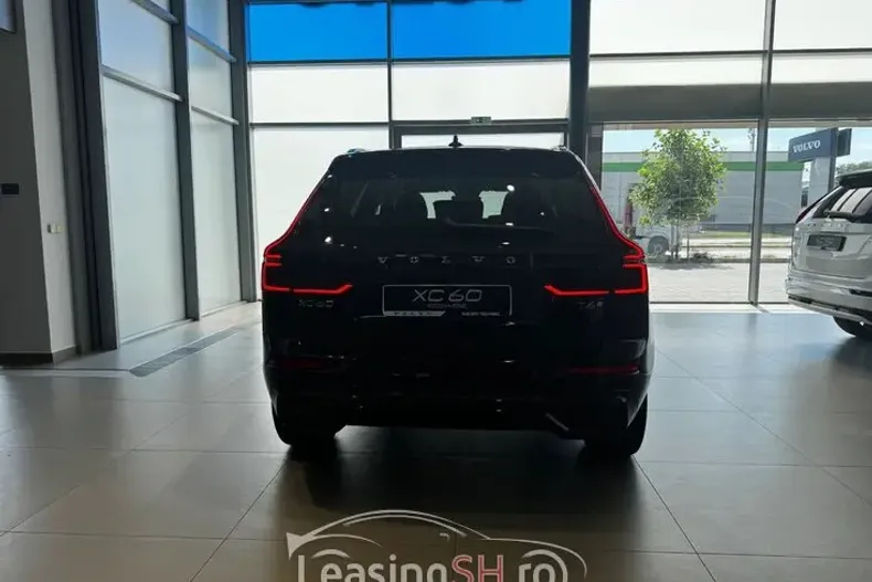 Volvo XC60 din 2025 cu 10 km - oferta VOL102131 - foto 14