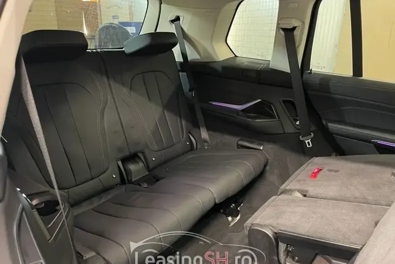 BMW X7 din 2021 cu 99.297 km - oferta BMW102981 - foto 9