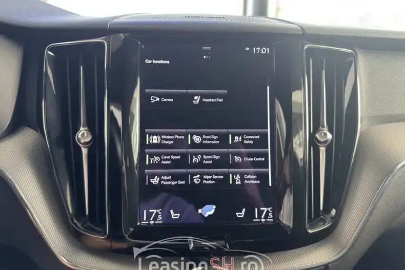 Volvo XC60 din 2020 cu 106.000 km - oferta VOL102401 - foto 8