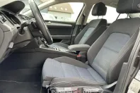 Volkswagen Passat din 2021 cu 144.876 km - oferta VOL101614 - foto 3