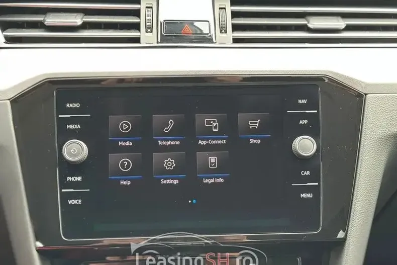 Volkswagen Passat din 2021 cu 144.876 km - oferta VOL101614 - foto 11