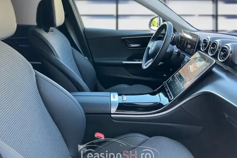 Mercedes-Benz 180 din 2023 cu 77.757 km - oferta MER98198 - foto 14