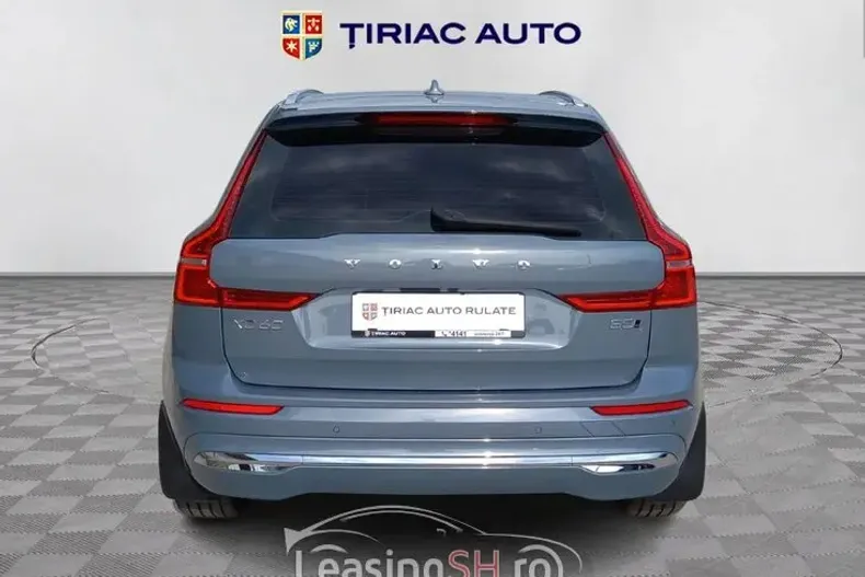 Volvo XC60 din 2022 cu 72.390 km - oferta VOL95920 - foto 2