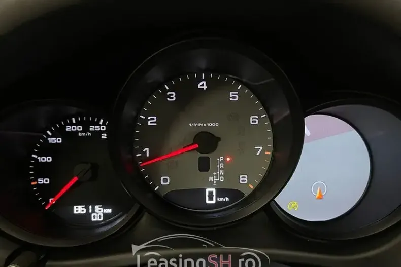 Porsche Macan din 2021 cu 86.116 km - oferta POR101428 - foto 6