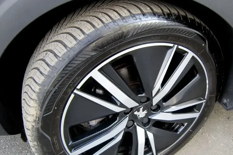 Peugeot 5008 din 2021 cu 153.913 km - oferta PEU103249 - foto 39