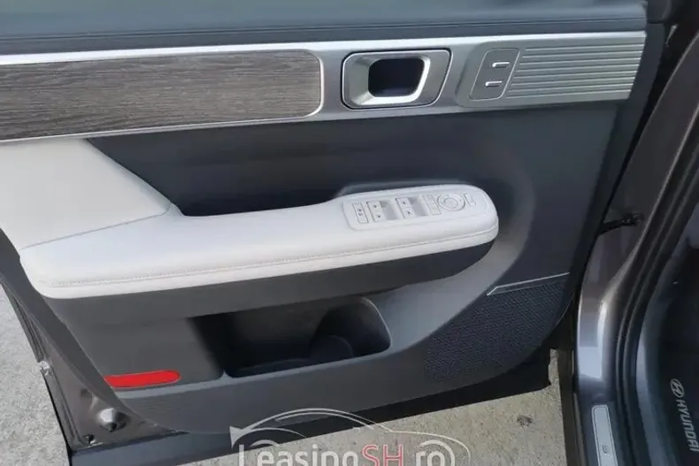 Hyundai SANTA FE din 2024 cu 22.908 km - oferta HYU102345 - foto 15