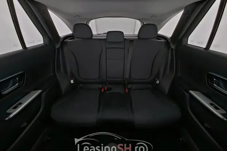 Mercedes-Benz 200 din 2024 cu 7.600 km - oferta MER99211 - foto 3
